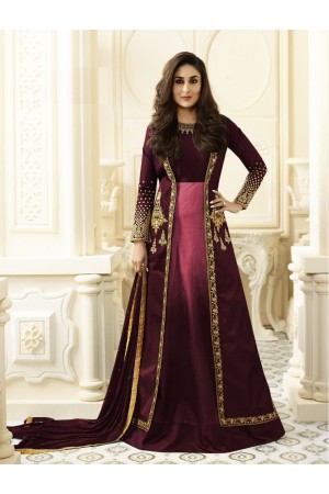 Kareena Kapoor Wine color georgette straight cut salwar kameez