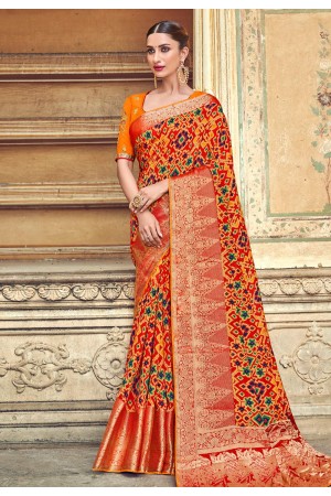 Red banarasi silk saree with blouse 3103