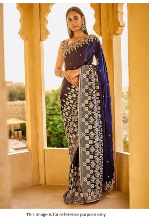Bollywood model Navy blue georgette saree