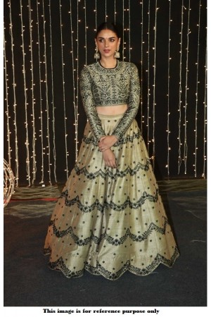 Bollywood Aditi Rao Hydari silk lehenga at Priyanka Reception