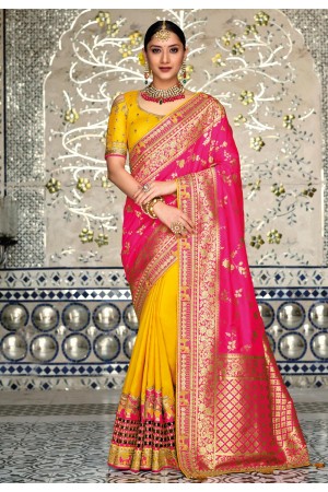 Magenta banarasi silk saree with blouse 5201