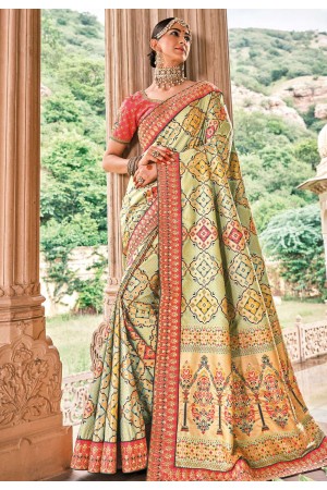 Light green silk patola print saree 5814