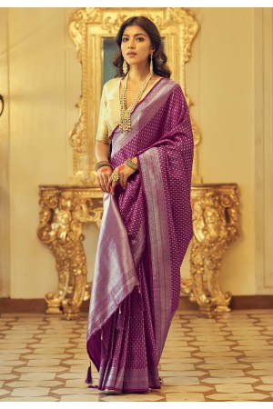 Kanjivaram silk Saree in Purple colour 10055