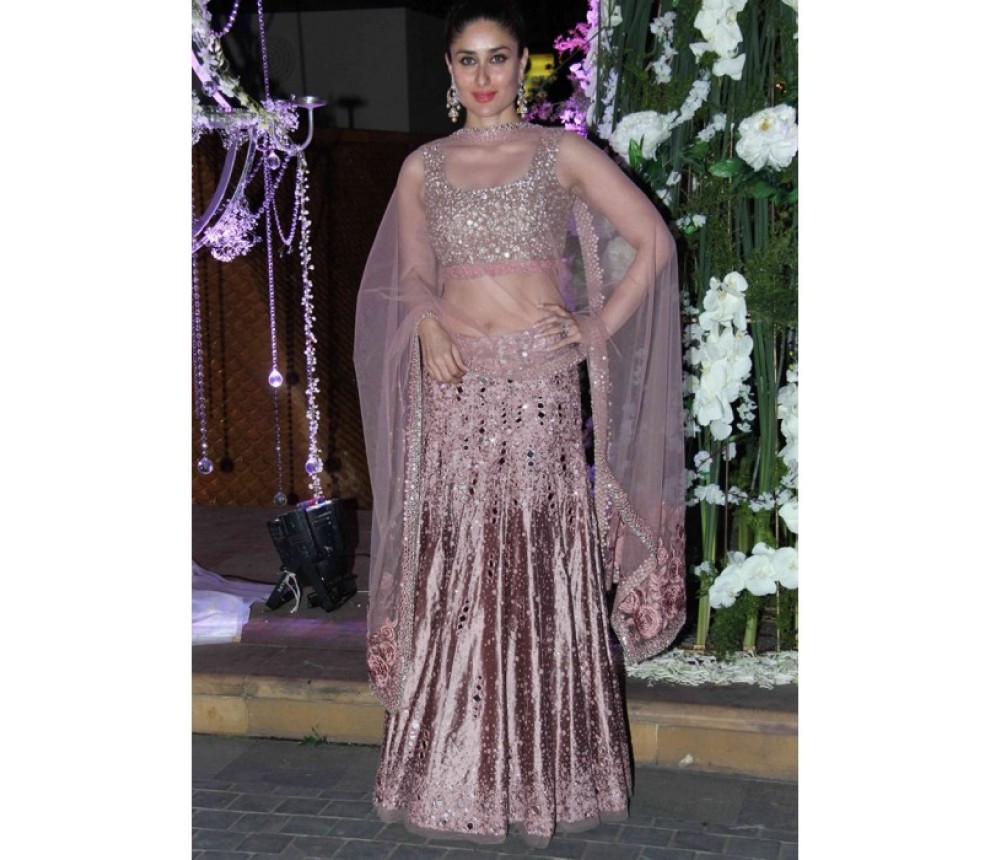 sitaron ka gown
