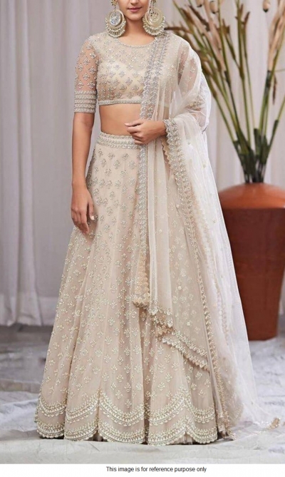 Bollywood model off white georgette lehenga choli