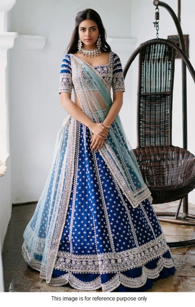 Bollywood model blue tafetta silk wedding lehenga