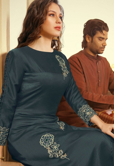 Women Black Roman Silk Embroidered Palazzo Suit
