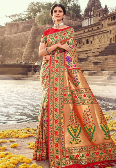 Golden banarasi silk saree with blouse 3012A