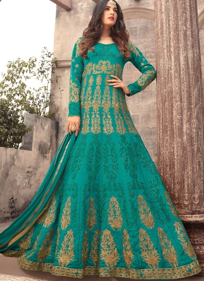 Sonal Chauhan Rama Banarasis silk wedding anarkali