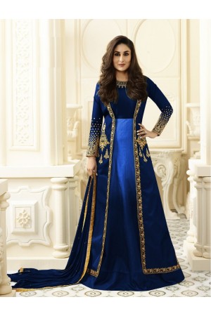 Kareena Kapoor blue georgette straight cut salwar kameez
