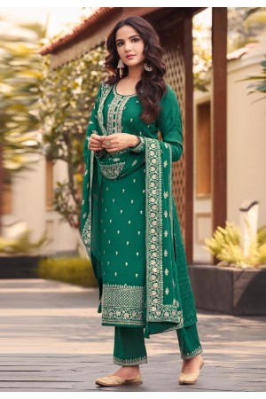 Silk pakistani suit in Green colour 16084