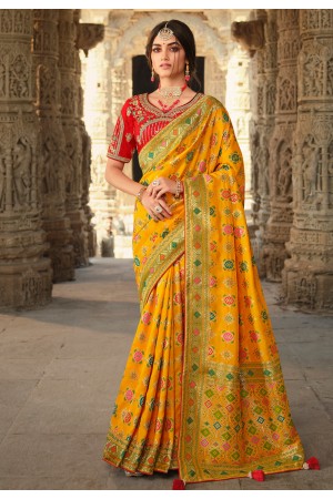 Yellow silk saree with blouse 13382