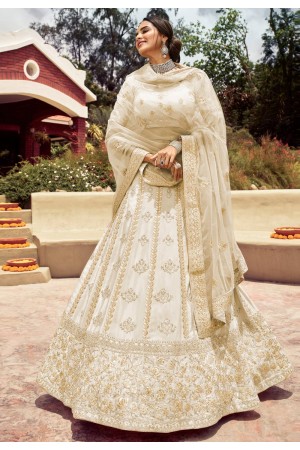 Off white crepe embroidered work lehenga choli 7124