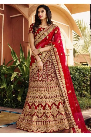 Red color wedding lehenga choli 13069