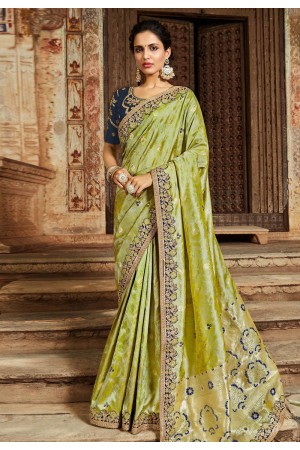 Green banarasi silk saree with blouse 77433
