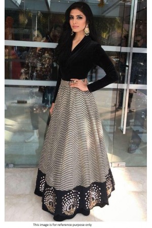 Bollywood Model Black banglori silk lehenga