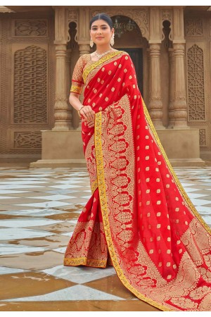 Banarasi silk Saree with blouse in Red colour 5008