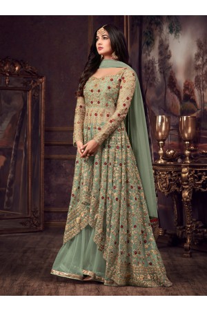 Sonal Chauhan Green net wedding Lehenga kameez