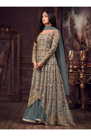 Sonal Chauhan Grey net wedding Lehenga kameez