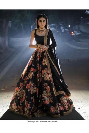 Sabyasachi | Shop Online Sabyasachi Lehenga, Sarees, Sharara – Panache  Haute Couture