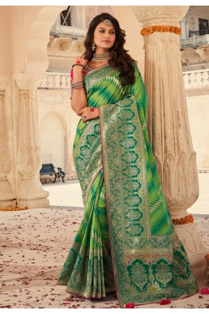 Green banarasi silk saree with blouse 10113