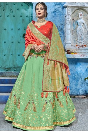 Green and red silk Indian wedding lehenga choli 1011