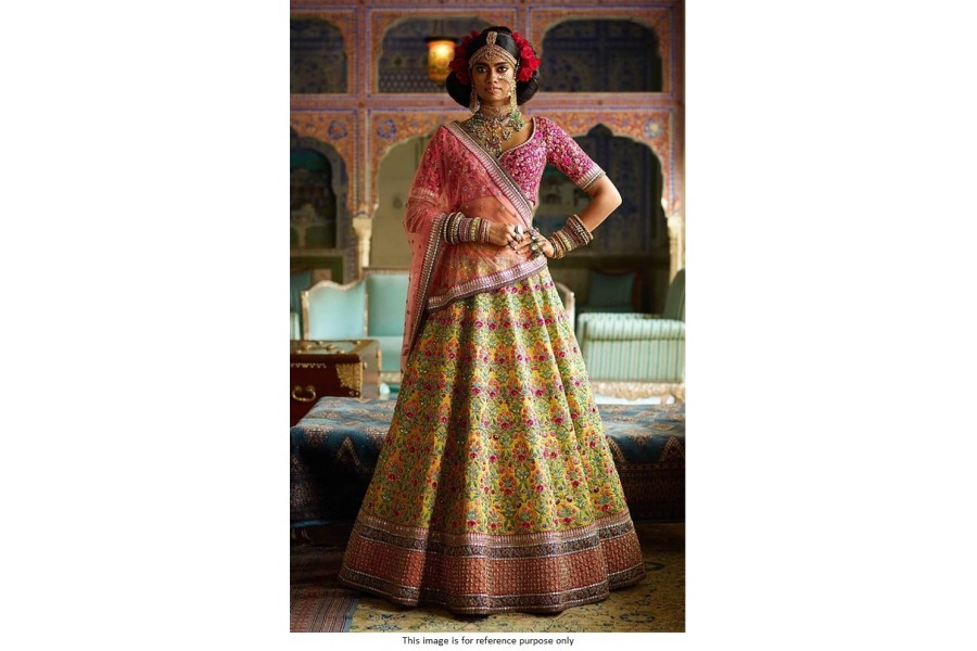 35 Sabyasachi Dresses Ideas Sabyasachi Sabyasachi Bridal 35 Sabyasachi Dresses Ideas Sabyasachi Sabyasachi Bridal