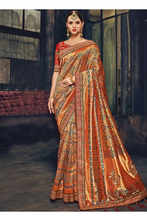 Red color Banarasi pure silk wedding wear saree