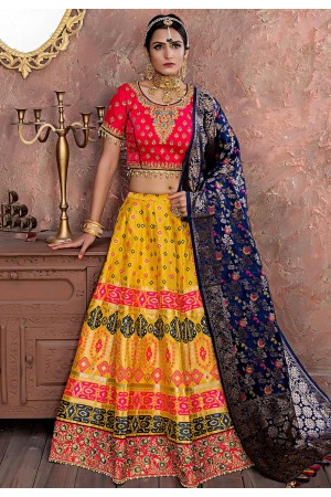 Yellow banarasi silk circular lehenga choli 11171