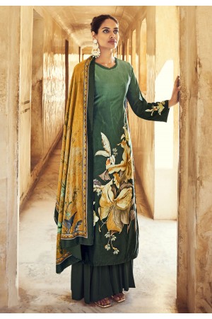 Velvet palazzo suit in Green colour 155396