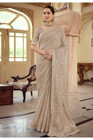 Beige chiffon saree with blouse 7518