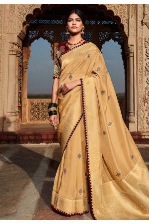 Beige silk saree with blouse 1403