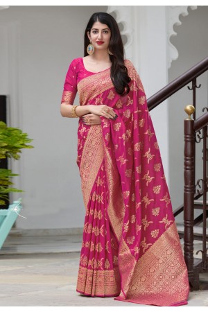 Magenta banarasi saree with blouse 6007