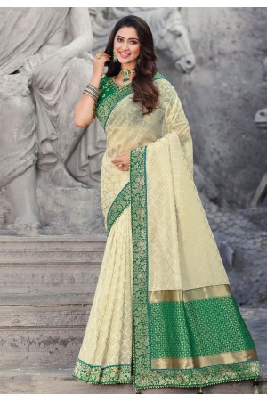 Off white silk saree with blouse 1305