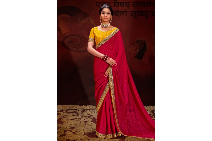 Magenta Printed Silk Blend Saree With Unstitched Blouse Piece
