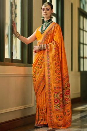 Yellow banarasi silk kashmiri design woven wedding saree with blouse K406