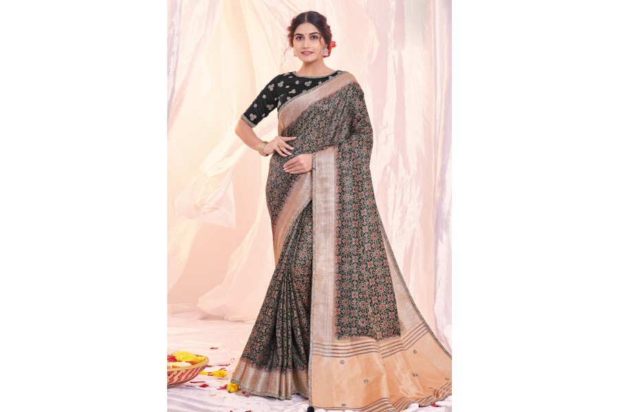Jacquard Linen Slub Black Saree With Unstiched Blouse Piece
