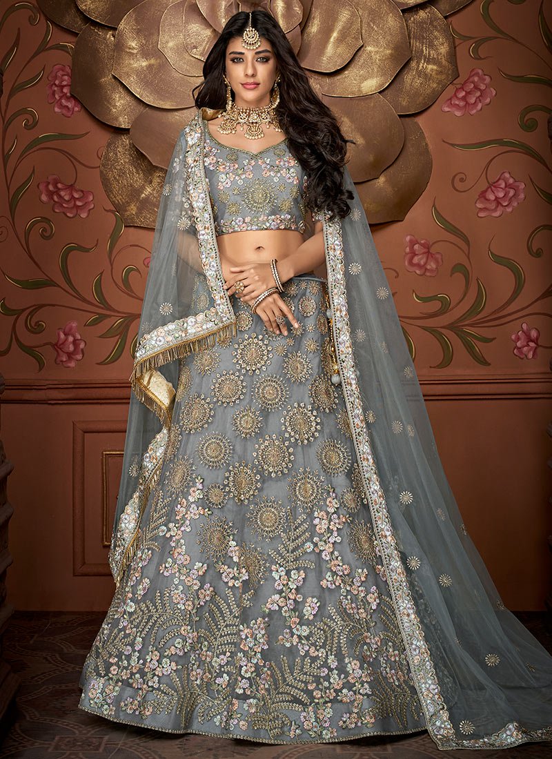 Matching jewellery for grey lehenga hotsell