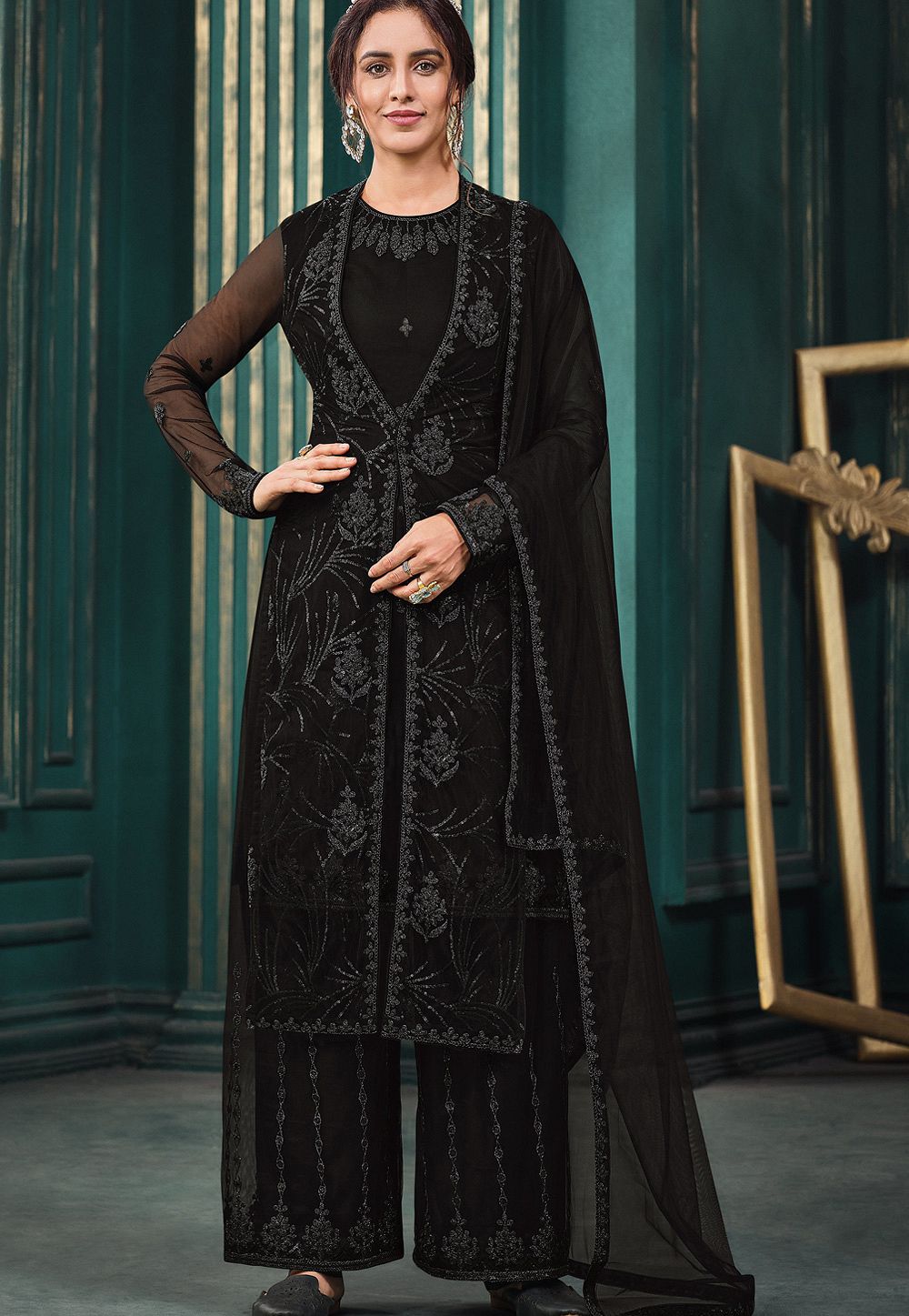 Online Ethnic Jacket Style Salwar Kameez | Andaazfashion.com