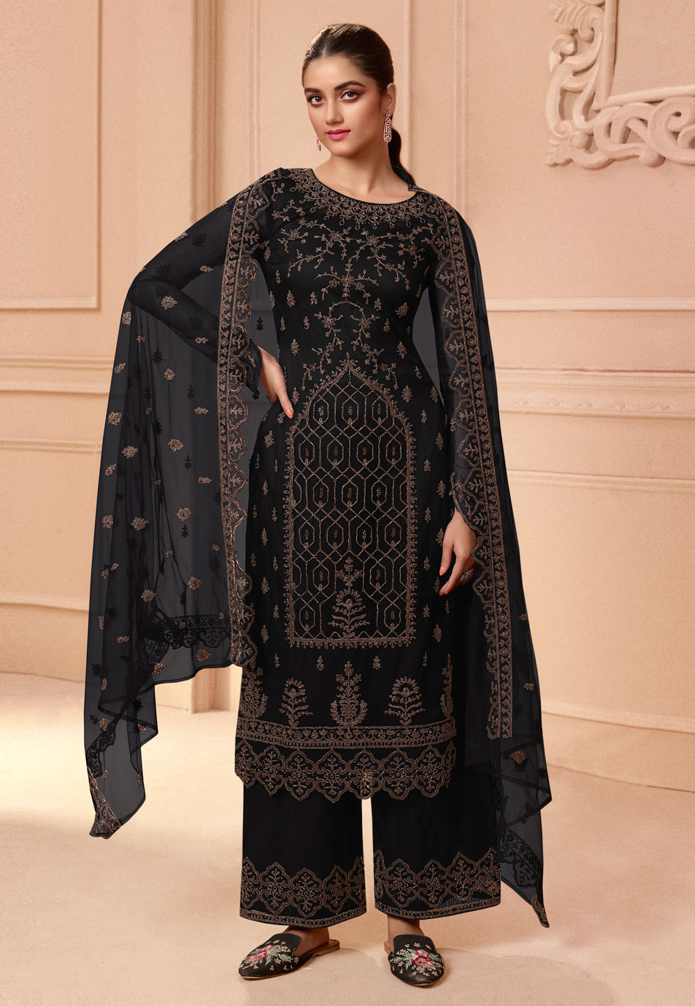 Luxe Embroidered Chiffon Salwar Kameez - Pakistani Dress - C760J | Fabricoz  USA