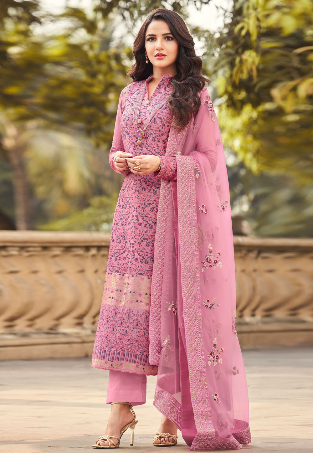 Latest Suit Design Paty Wear Peach Colour Suit