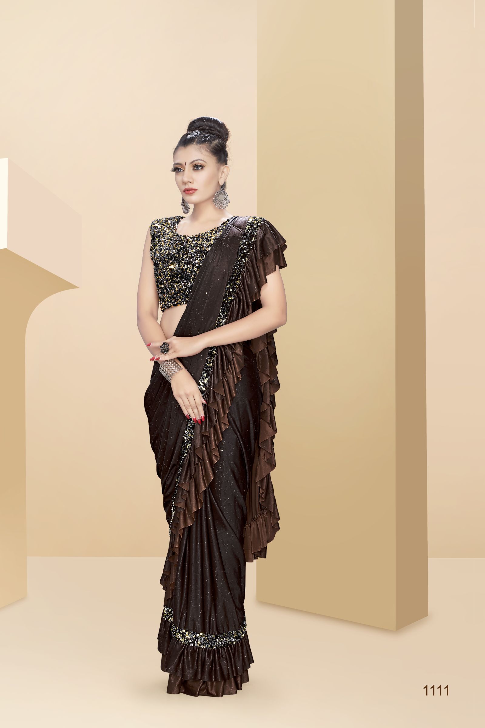 Aggregate 191+ saree hairstyle for party latest