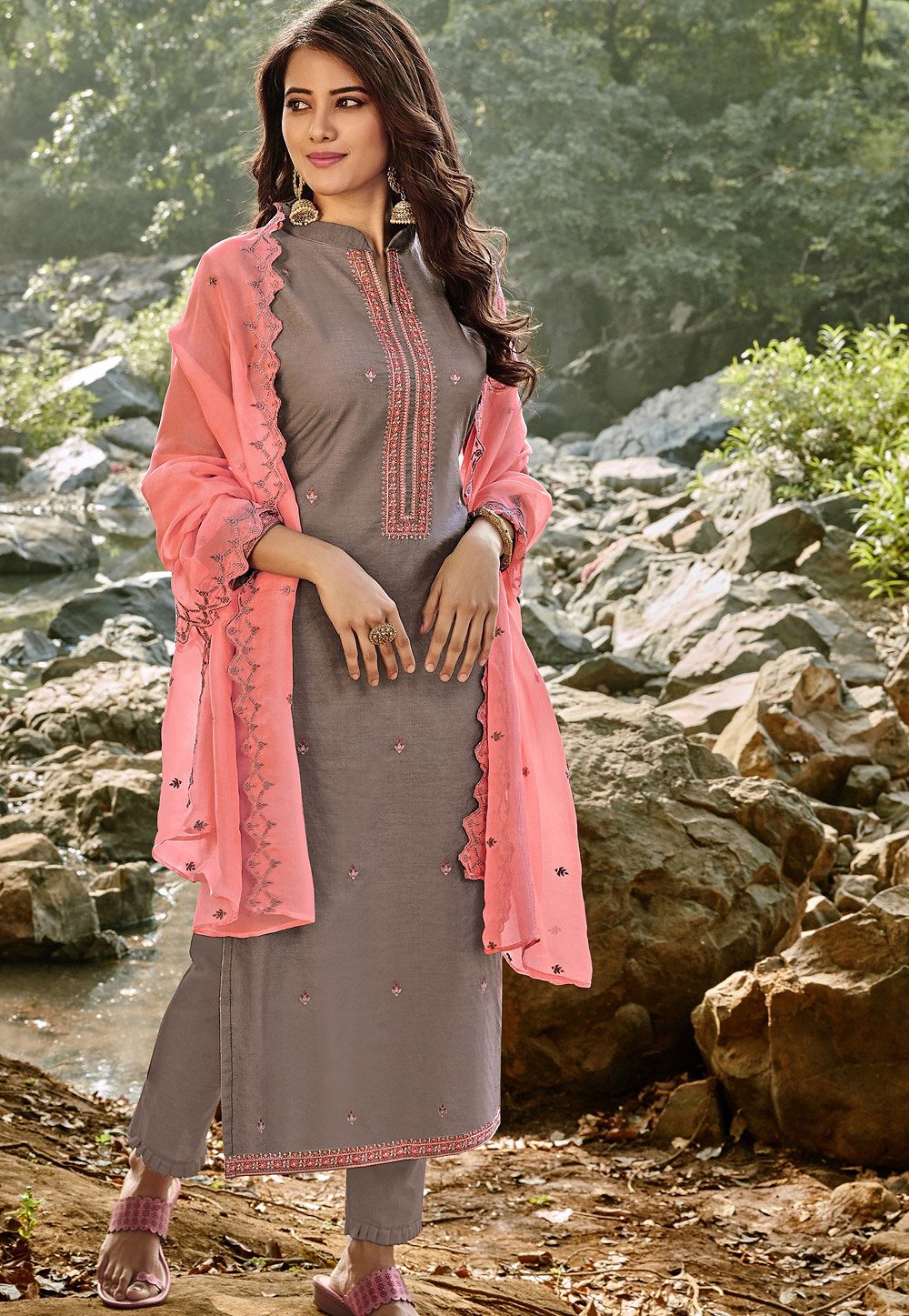 Kurta Sets & Suits | Chanderi Suit With Pants And Dupatta | Freeup