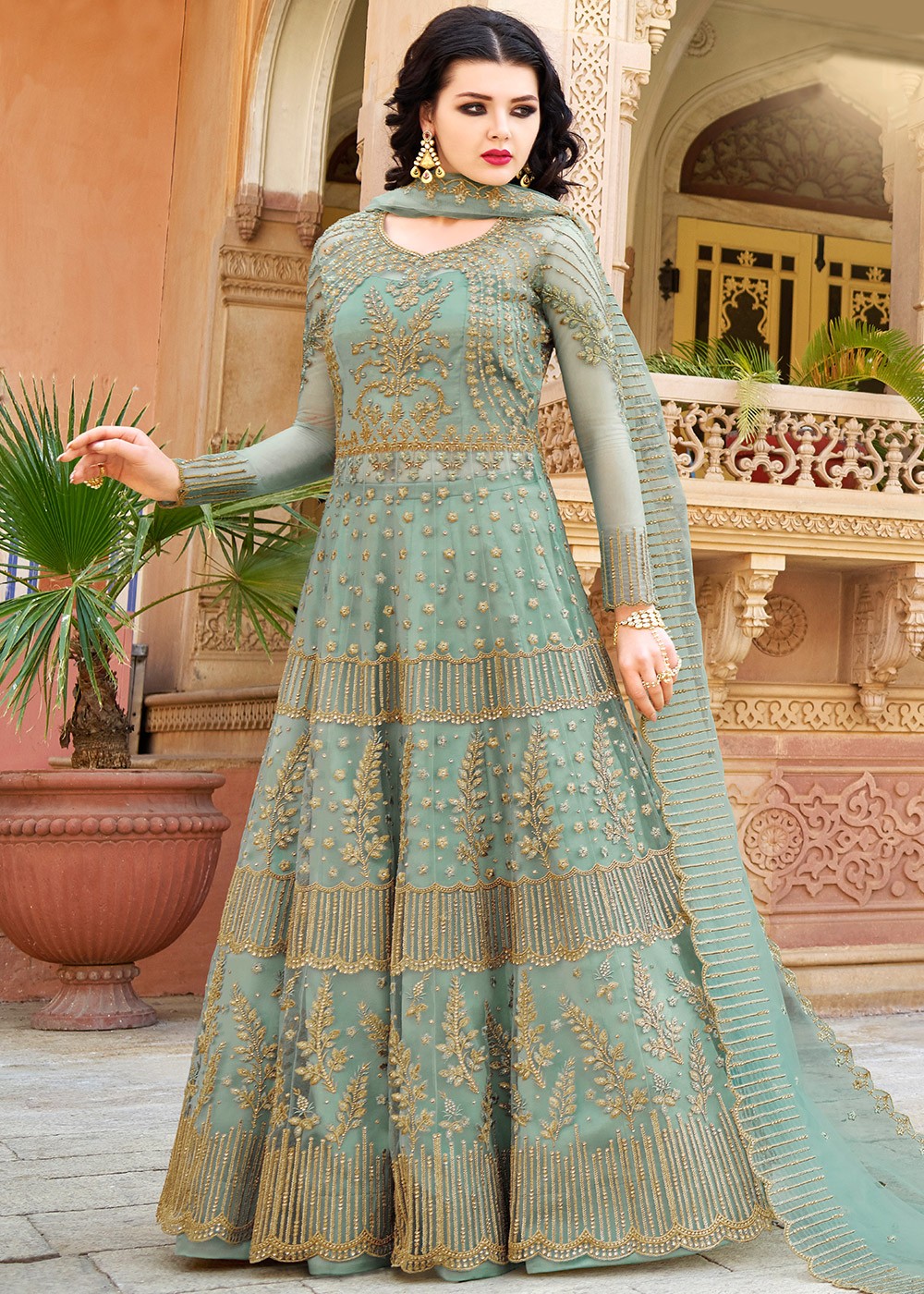 Golden Net Zari work Designer Kurti Bottom Pair | Pakistani wedding  outfits, Pakistani formal dresses, Pakistani bridal dresses