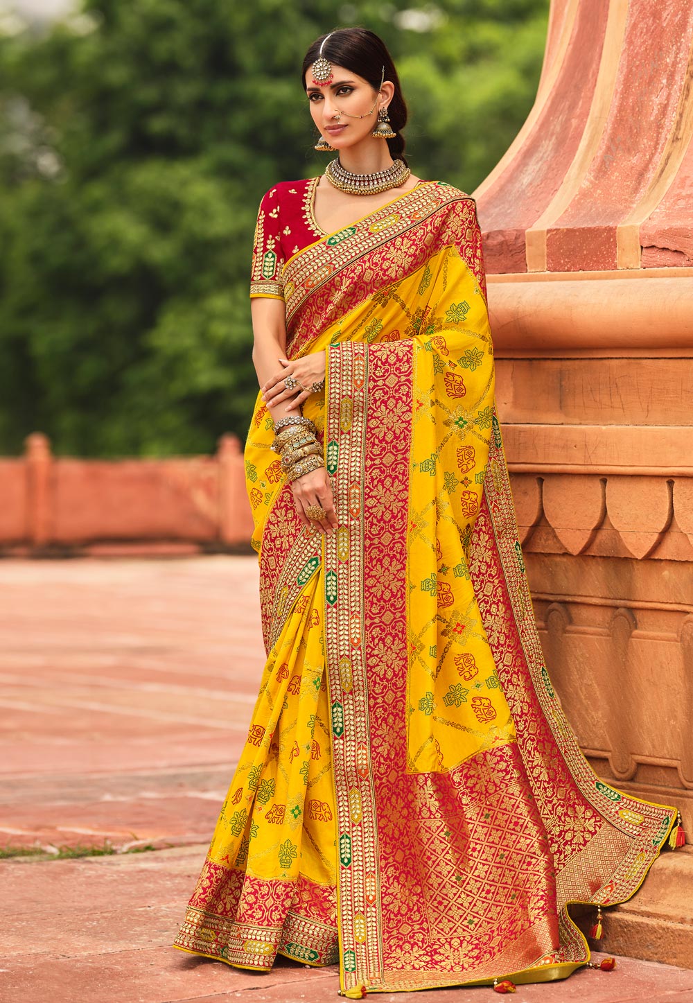 Silk sales ki saree