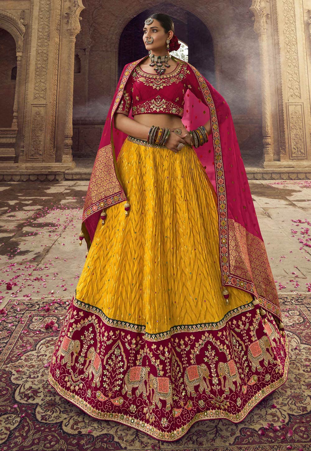 Bridal lehenga clearance in yellow colour
