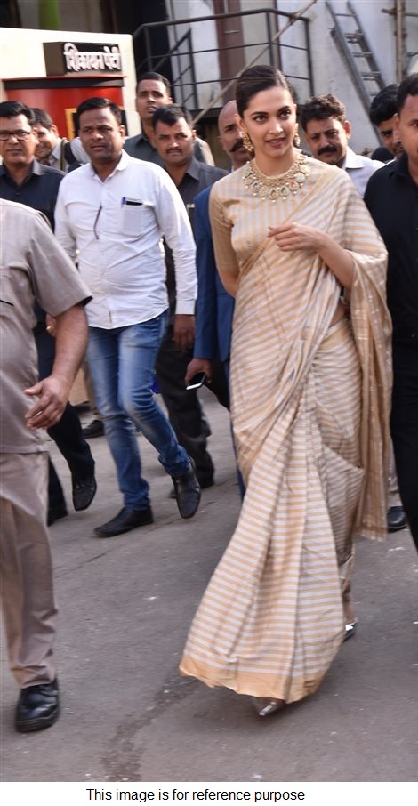 Buy Bollywood Deepika Padukone Off white gold Pure silk saree in UK USA and Canada
