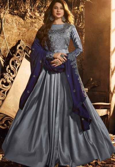 jennifer winget grey satin silk net embroidered floor length indowestern suit 11032