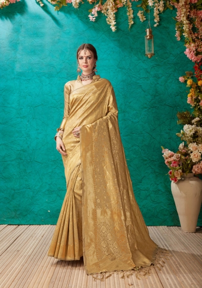 Golden Banarasi Silk Designer Classic Wear Banarasi Silk Saree 61917