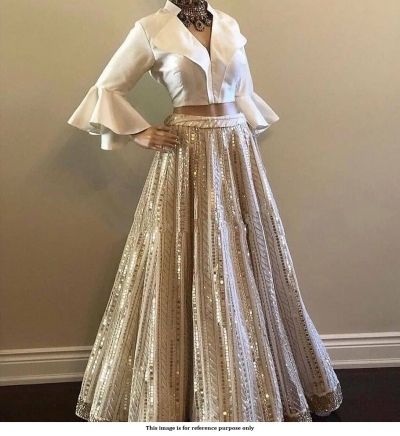 Bollywood model white Tafetta silk wedding lehenga